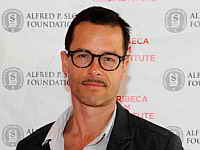 фото Гай Пирс фото Гай Пирс