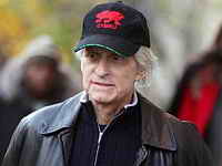 фото Болезнь изменила лицо Дугласа, но не сломила его дух фото Болезнь изменила лицо Дугласа, но не сломила его дух