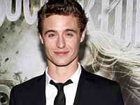 фото Макс Айронс фото Макс Айронс