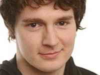 фото Бен Уокер играет архангела Михаила фото Бен Уокер играет архангела Михаила