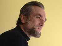 фото Дэниэл Дэй-Льюис не выходил из образа Линкольна даже вне съемочной площадки фото Дэниэл Дэй-Льюис не выходил из образа Линкольна даже вне съемочной площадки